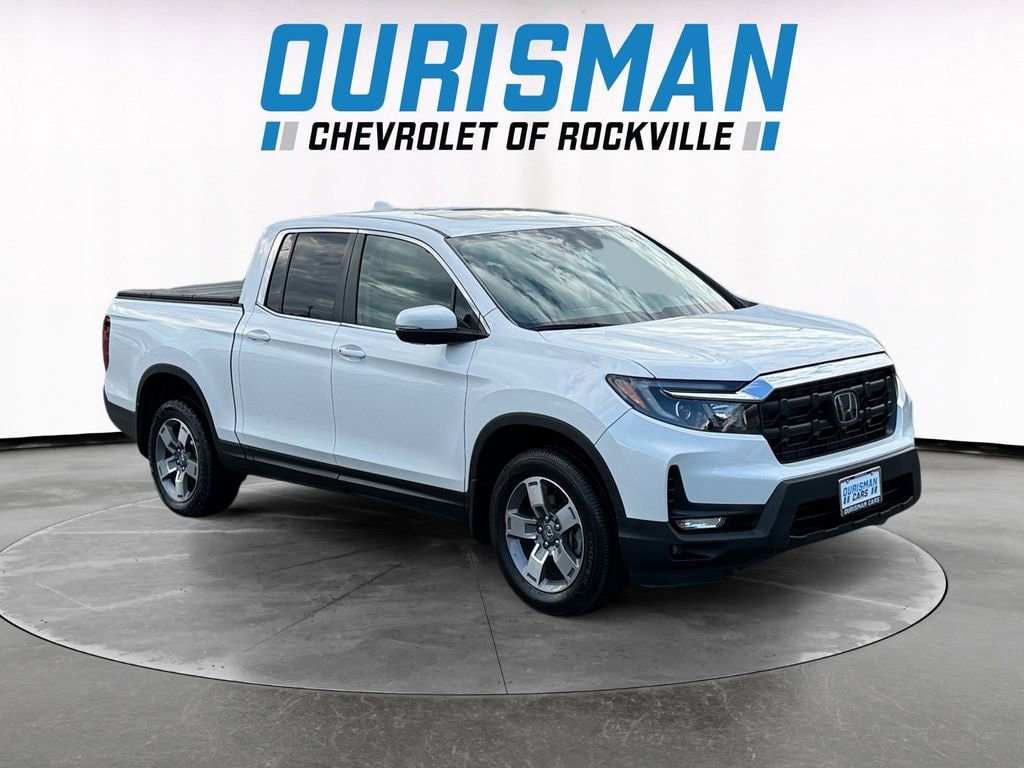 2025 Honda Ridgeline RTL AWD's photo