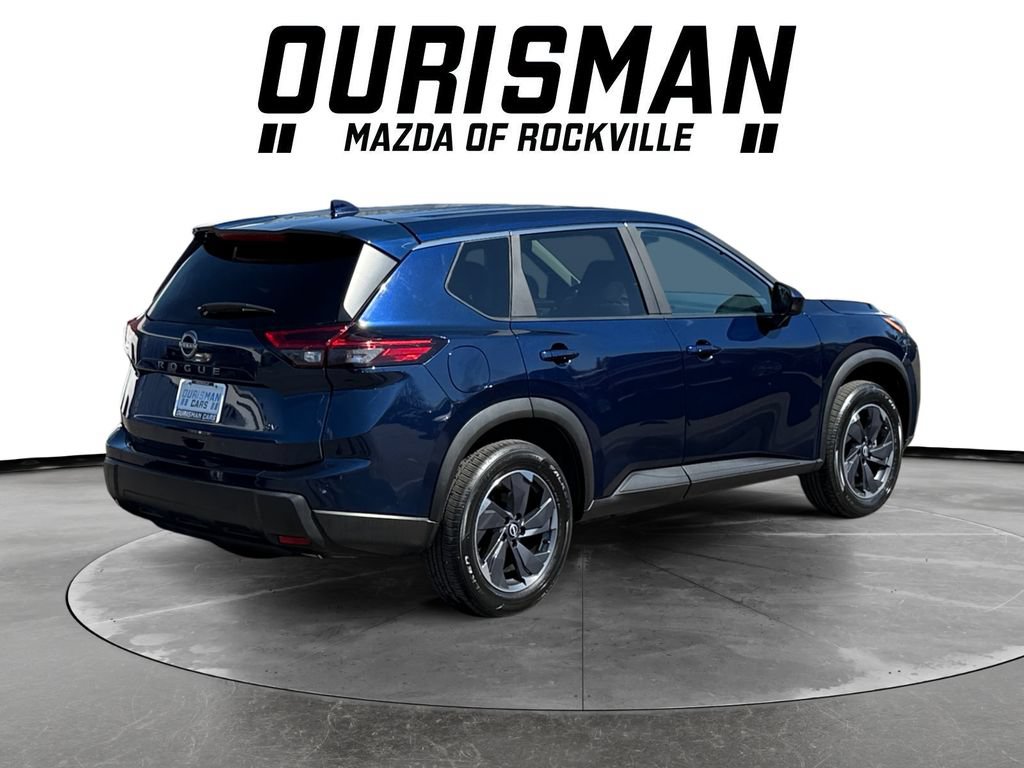 2024 Nissan Rogue SV - Photo 6