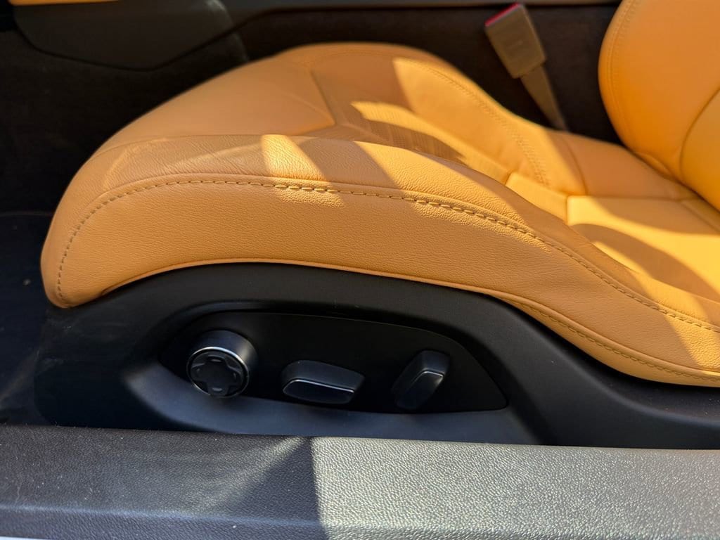 2025 Chevrolet Corvette 3LZ - Photo 10