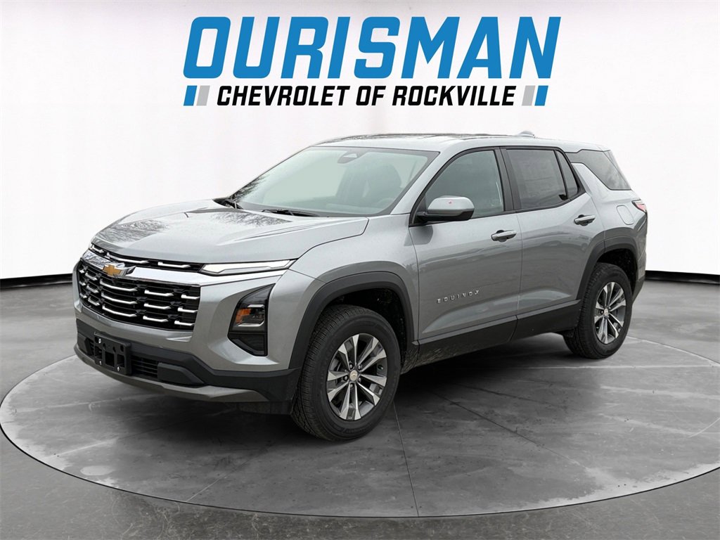 2026 Chevrolet Equinox LT photo 2