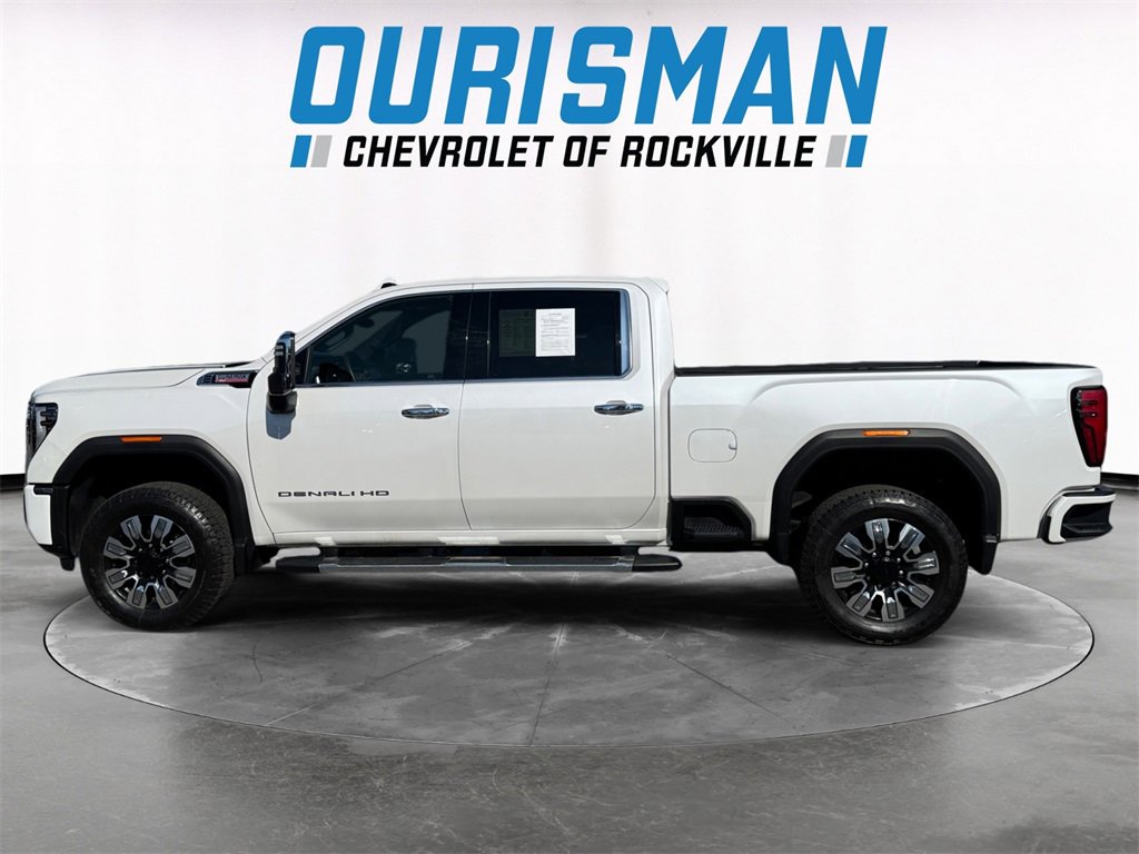 2024 Gmc Sierra 3500 HD Denali photo 3