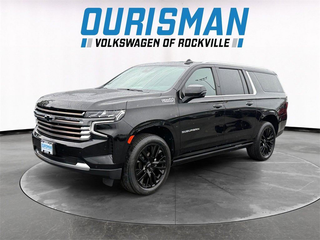 2023 Chevrolet Suburban High Country photo 2