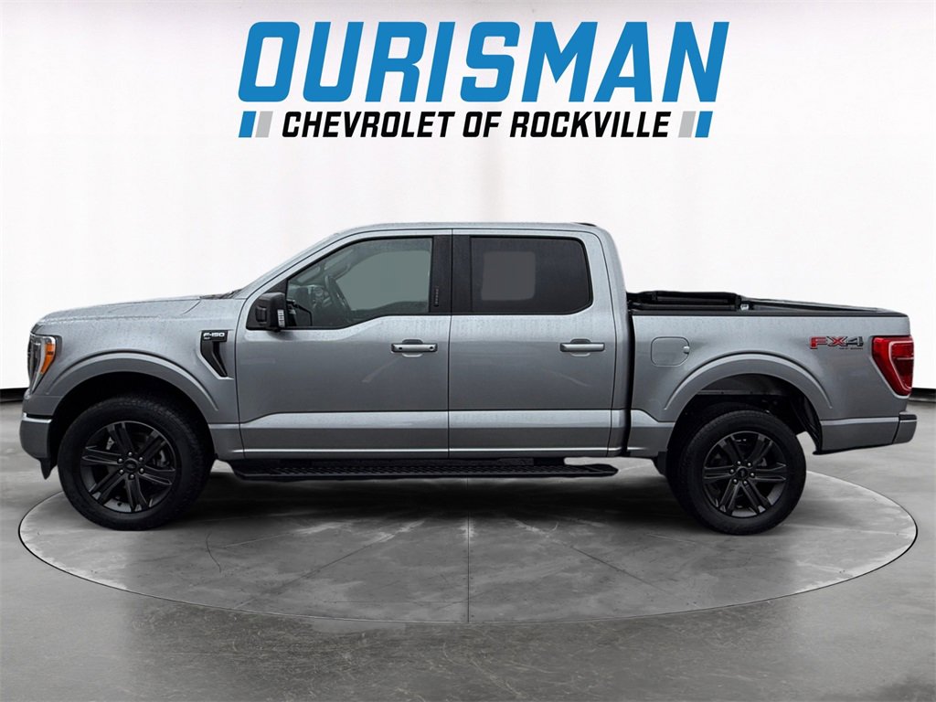 2023 Ford F-150 XL photo 2