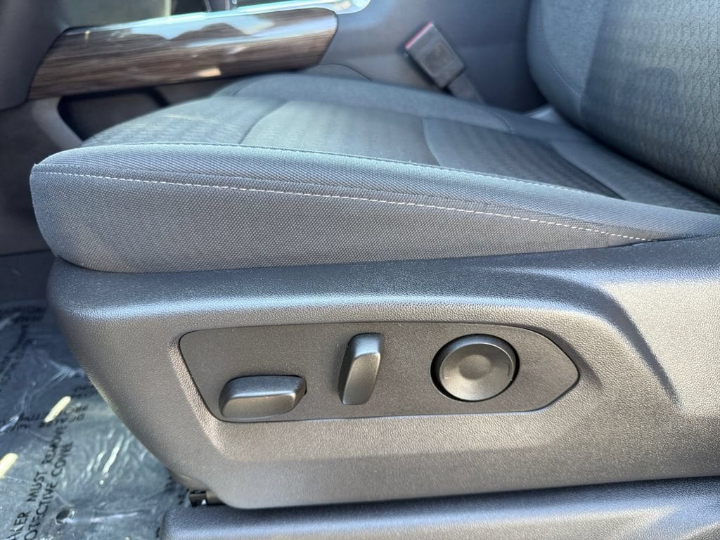 2025 Chevrolet Silverado 1500 RST - Photo 9