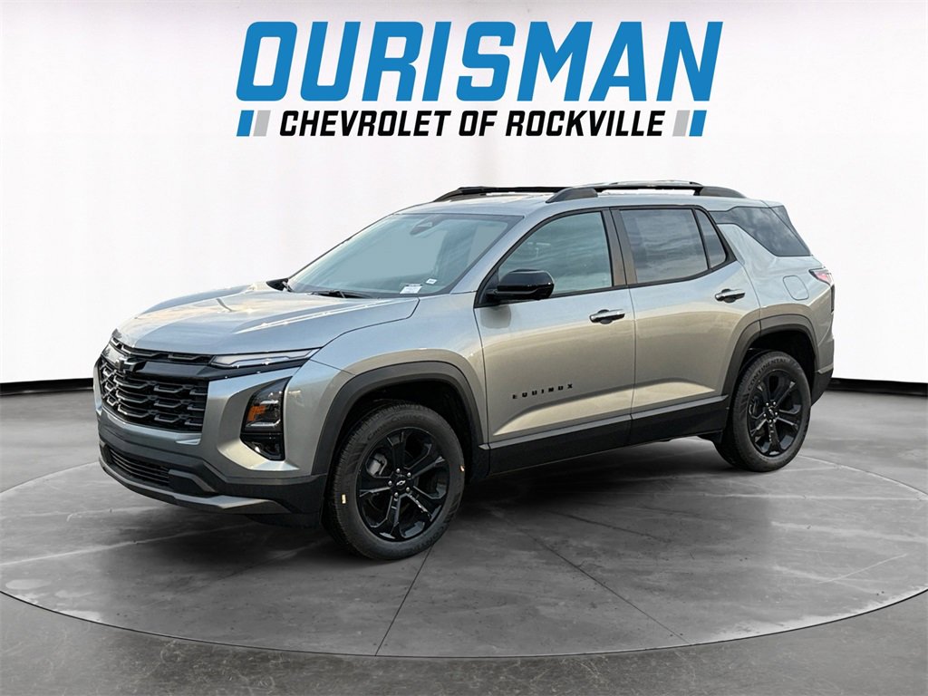 2026 Chevrolet Equinox LT photo 2