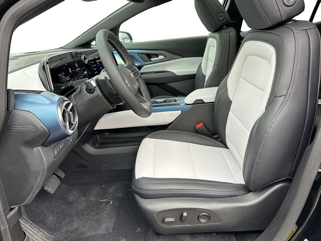 2026 Chevrolet Equinox EV 2LT - Photo 9
