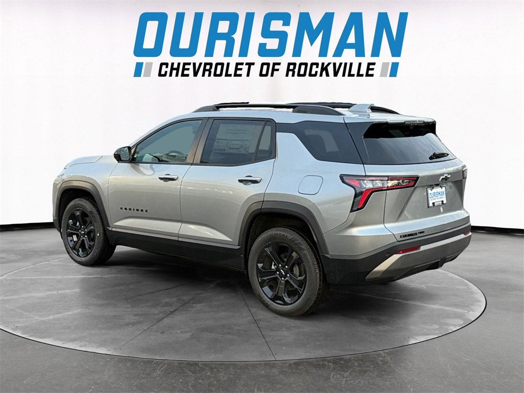 2026 Chevrolet Equinox LT photo 4