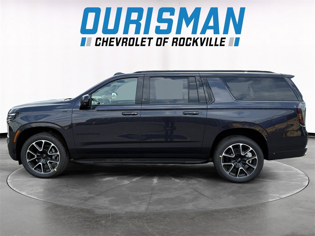 2026 Chevrolet Suburban RST photo 2