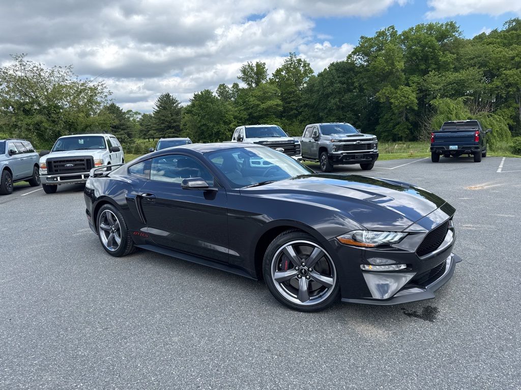 2022 Ford Mustang GT Coupe Premium's photo