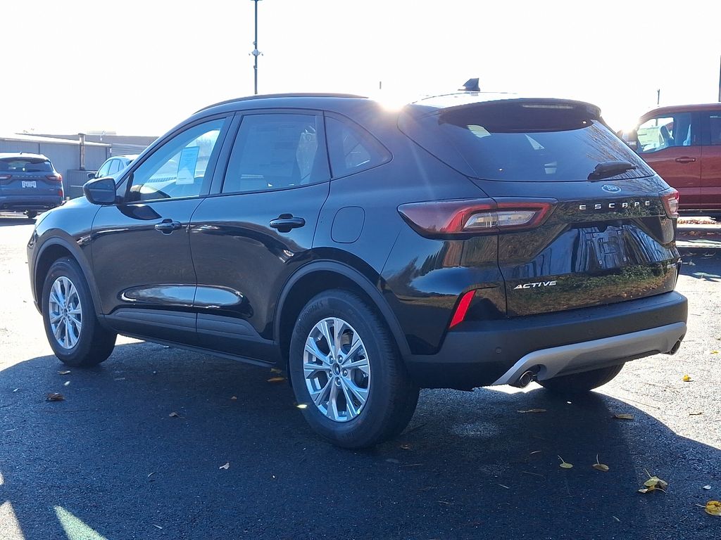 2025 Ford Escape Active photo 4