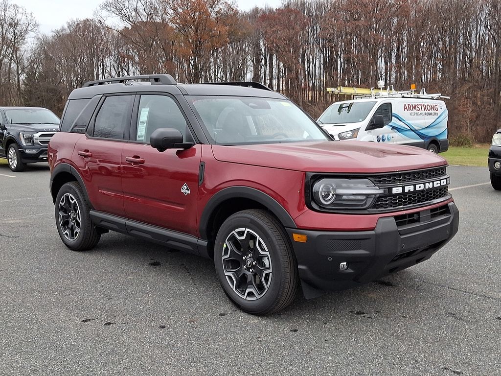 2025 Ford Bronco Sport Outer Banks's photo