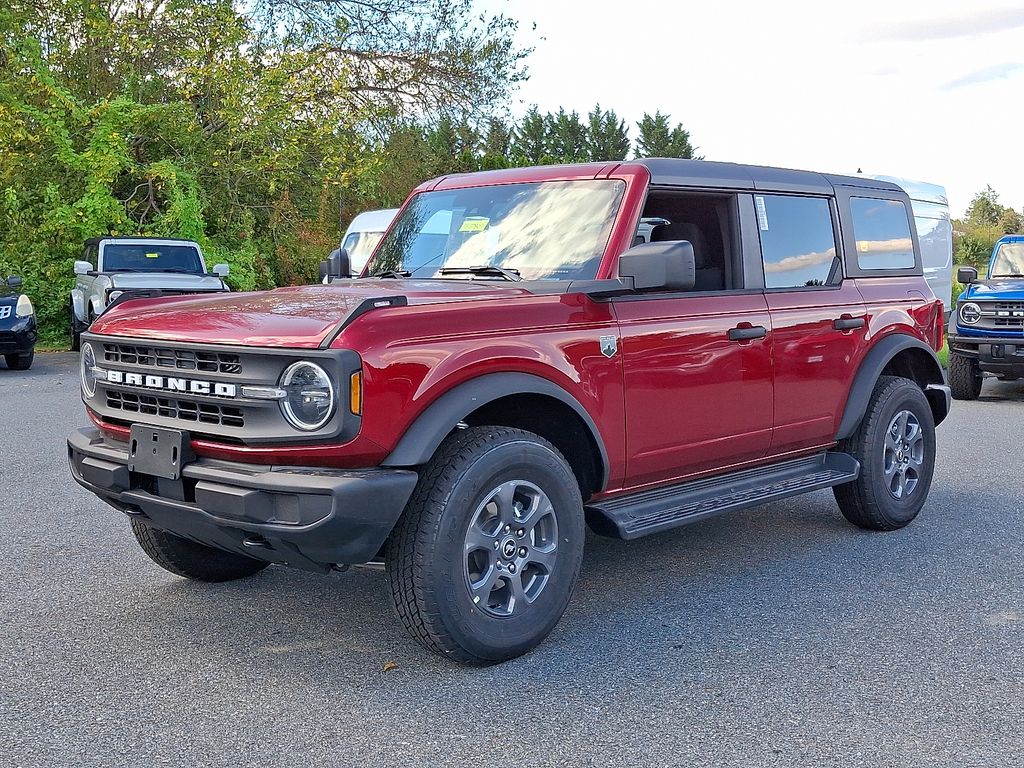 2025 Ford Bronco Big Bend photo 2