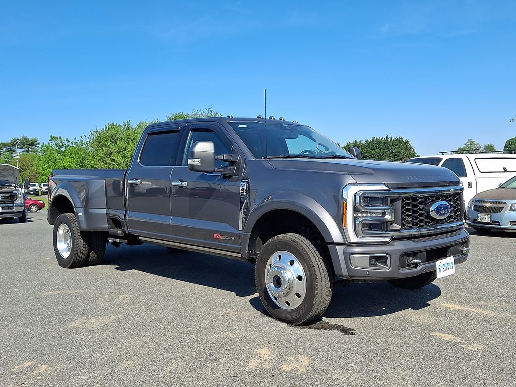 2023 Ford F-450 Limited 4x4 Crew Cab 8' Box DRW's photo