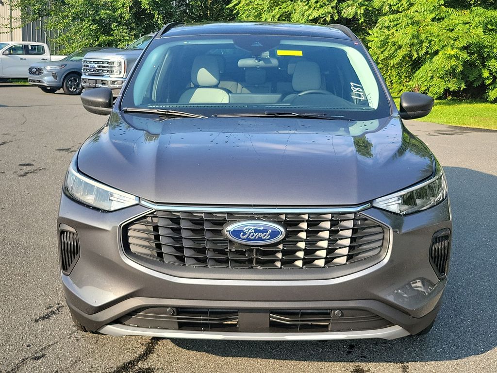 2024 Ford Escape Active photo 2