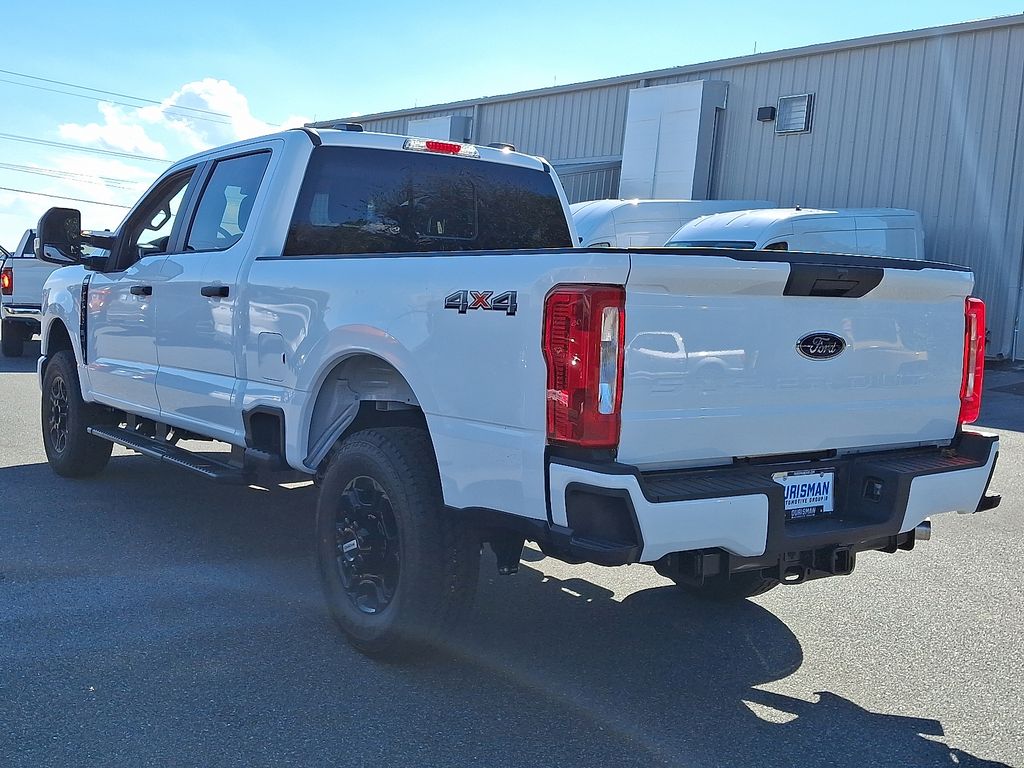 2026 Ford F-350 XL photo 3