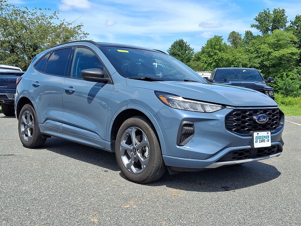 2023 Ford Escape
