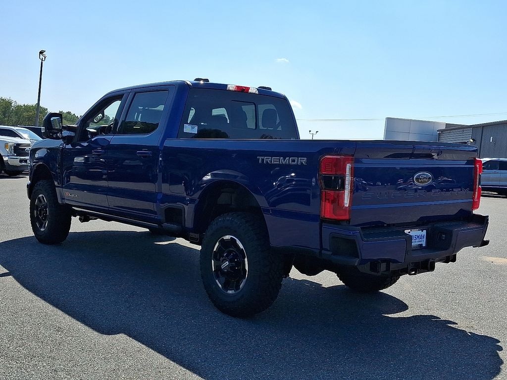 New 2026 Ford F-350SD Lariat Truck