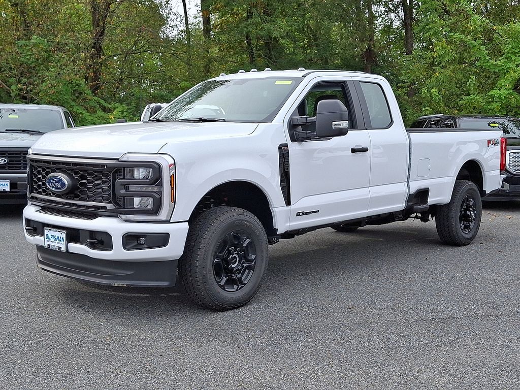 2026 Ford F-350 XL photo 2