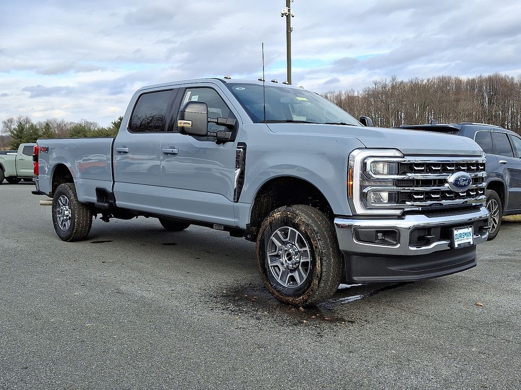 2026 Ford F-250 Super Duty Lariat's photo
