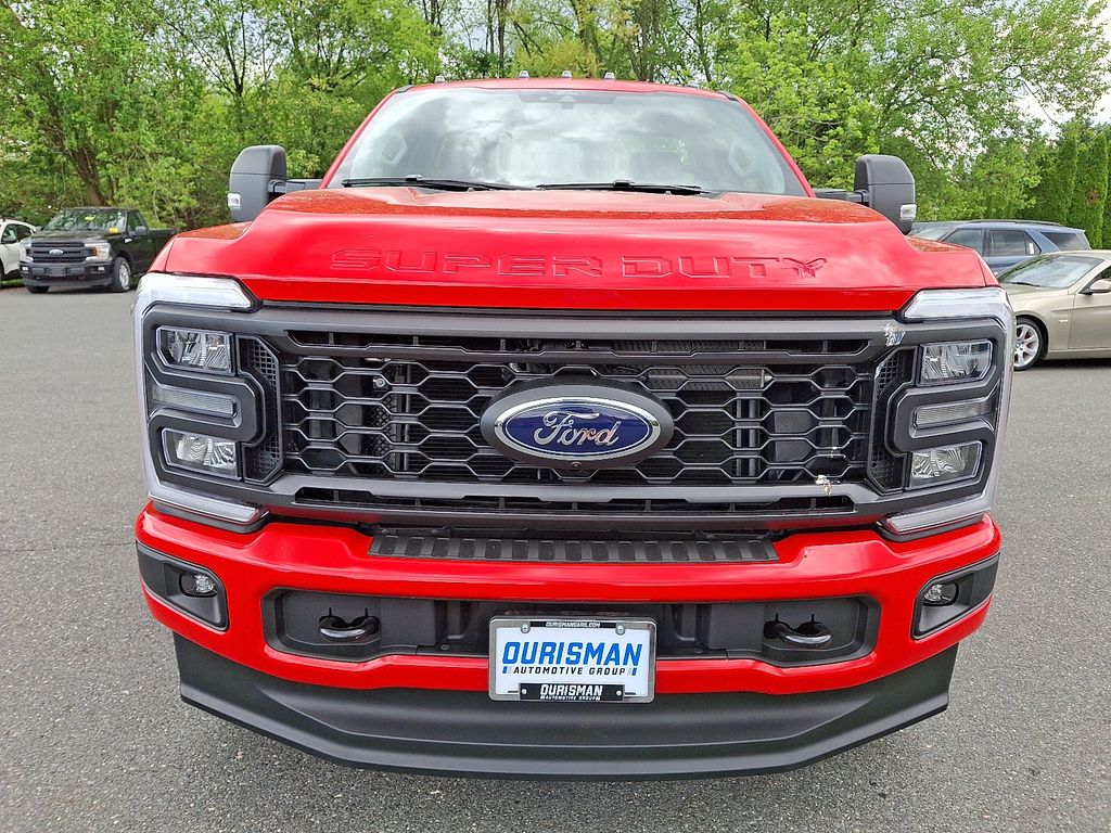 2025 Ford F-350 XL photo 2