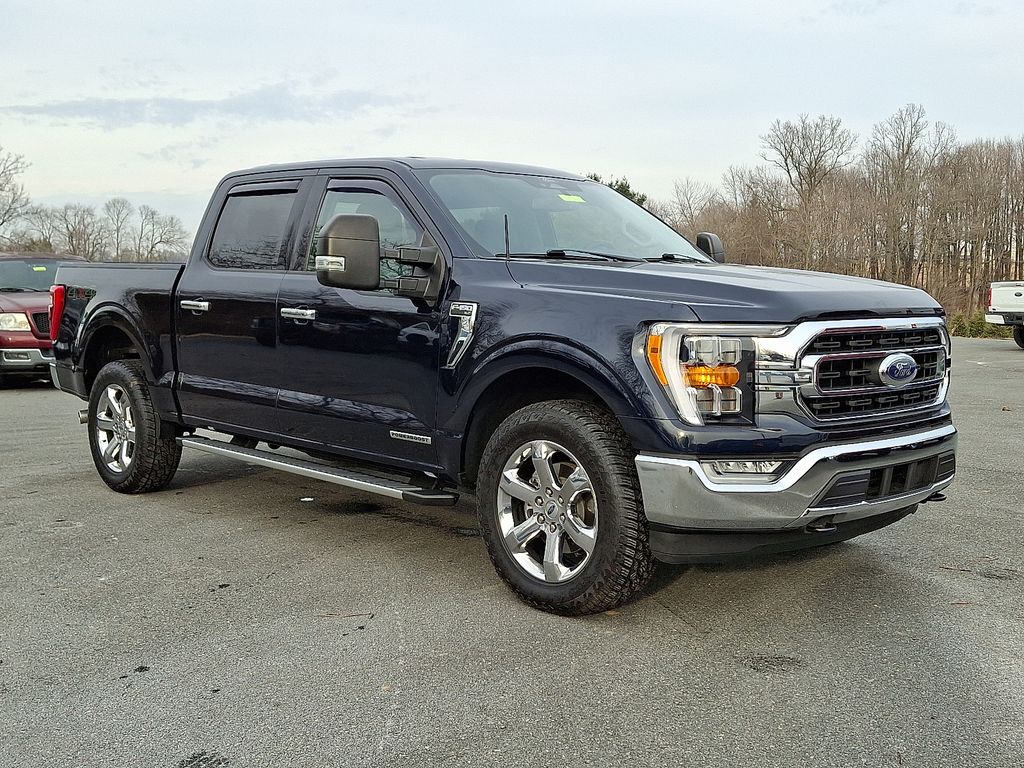 2022 Ford F-150 XLT's photo
