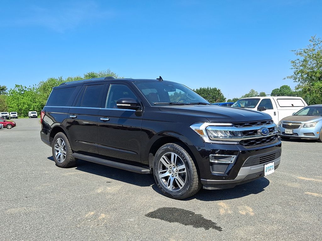2024 Ford Expedition Limited's photo
