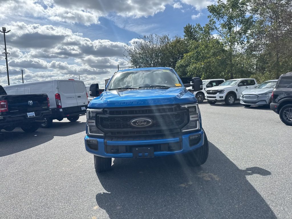 2021 Ford F-250 photo 2