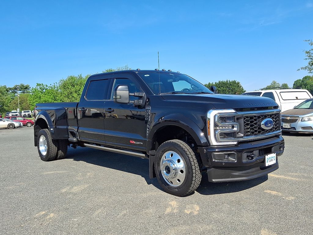 2026 Ford F-450's photo