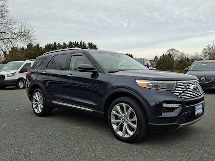 2022 Ford Explorer Platinum SUV