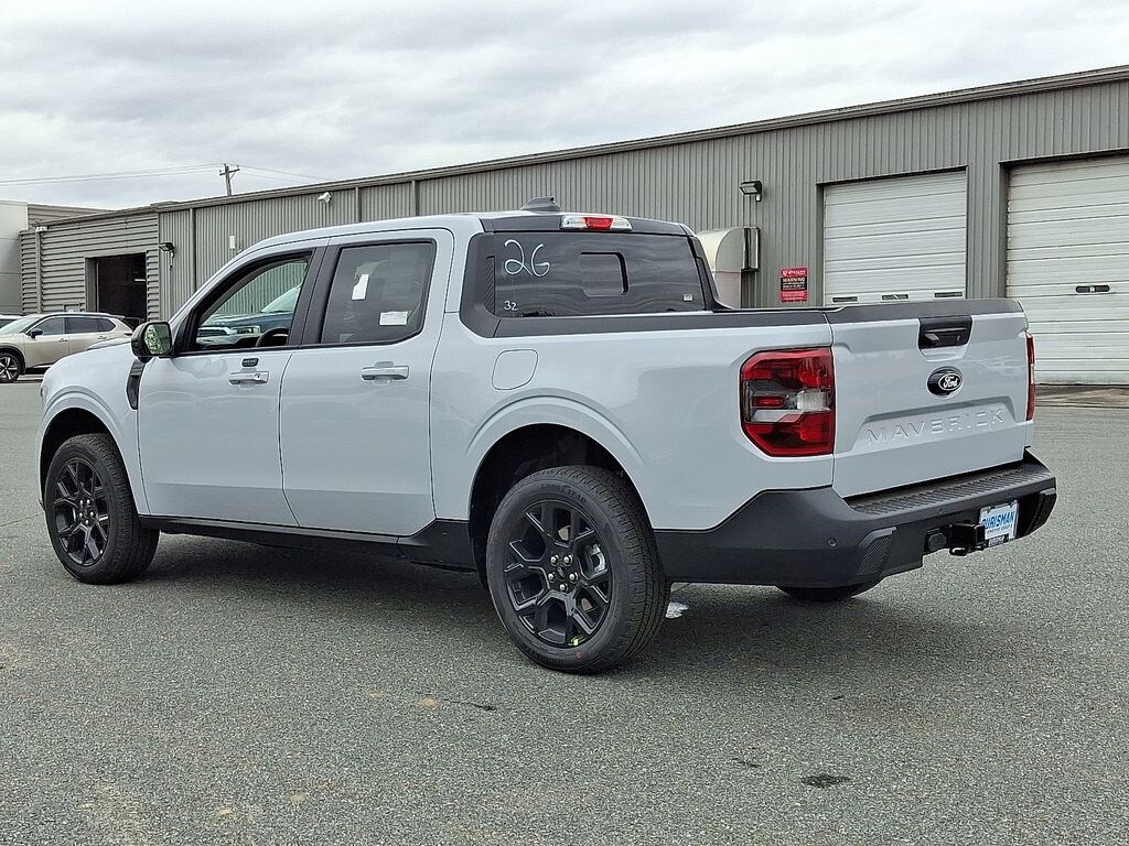 New 2025 Ford Maverick Lariat Truck