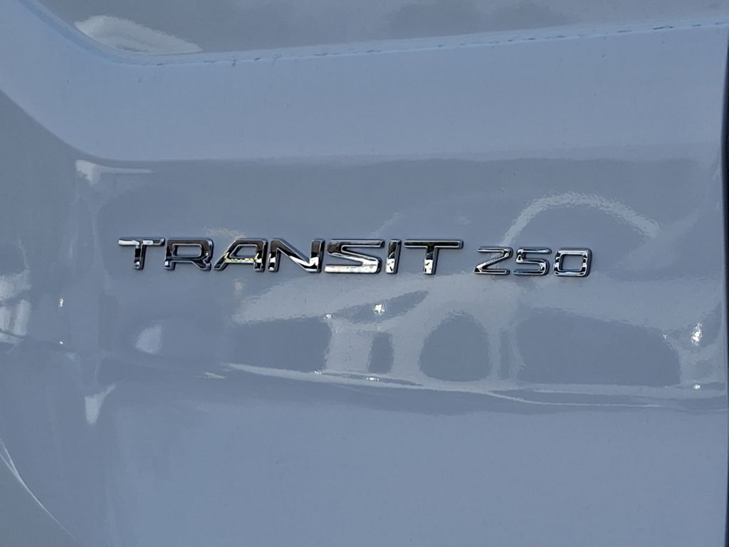 2025 Ford Transit Van Base - Photo 21