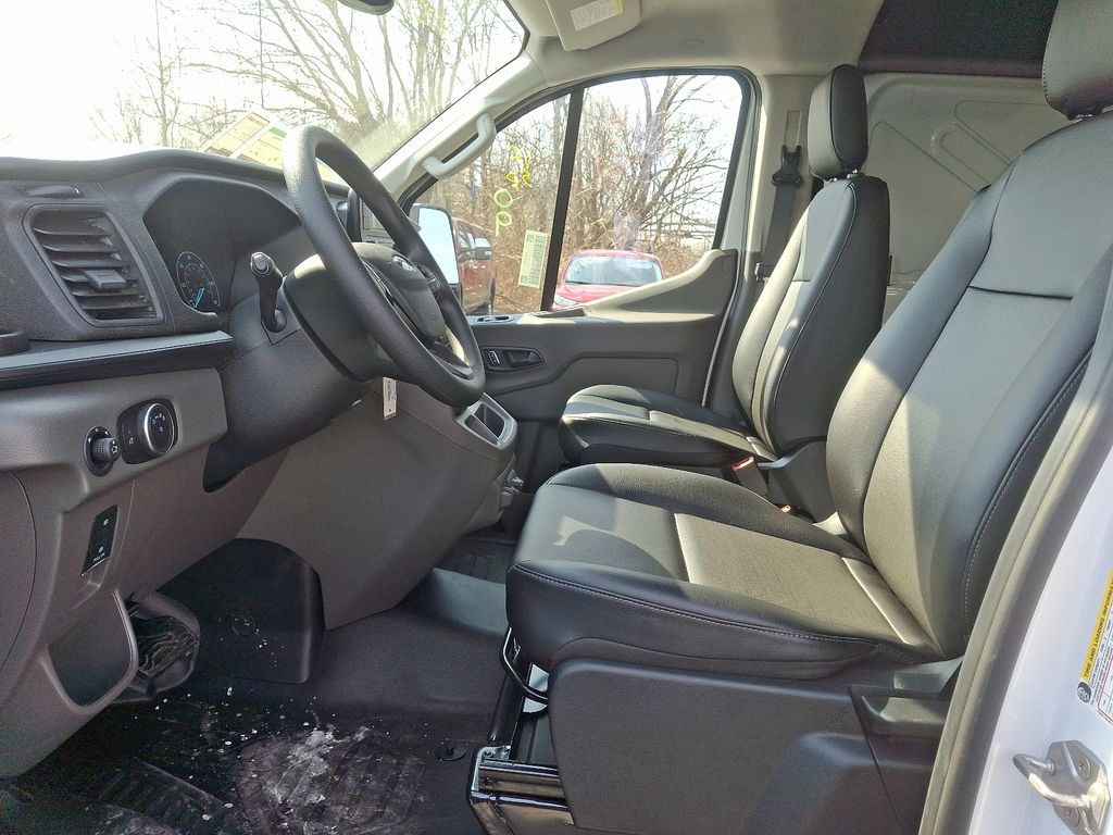 2025 Ford Transit Van Base - Photo 10
