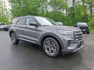 2025 Ford Explorer Active SUV