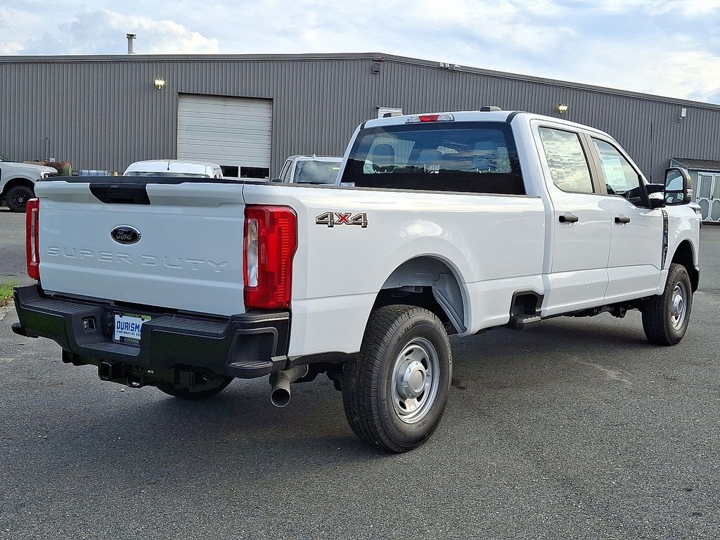 2026 Ford F-250 XL photo 4