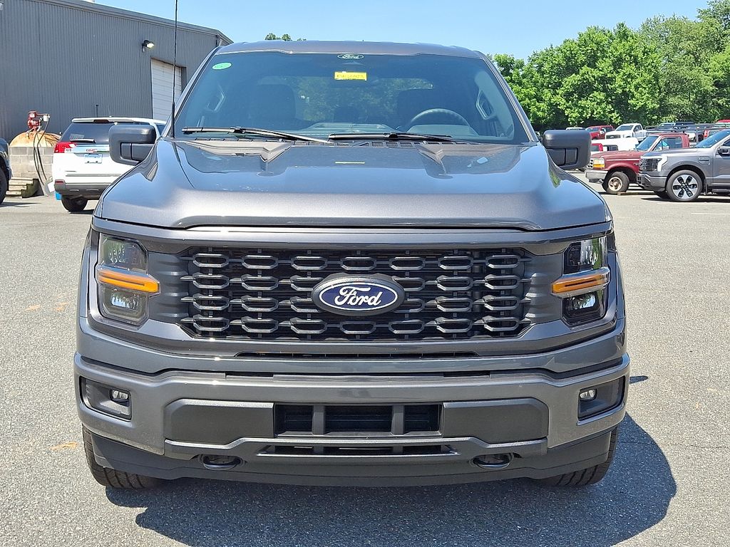 2025 Ford F-150 STX photo 2