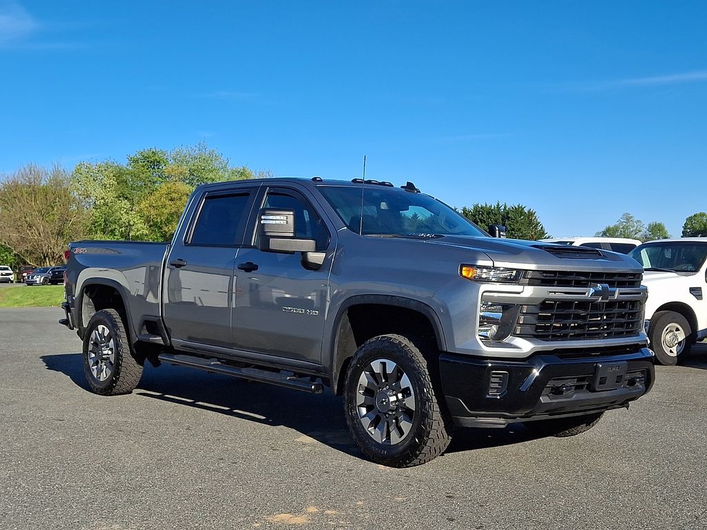 2024 Chevrolet Silverado HD Custom 4WD Crew Cab Standard Box's photo