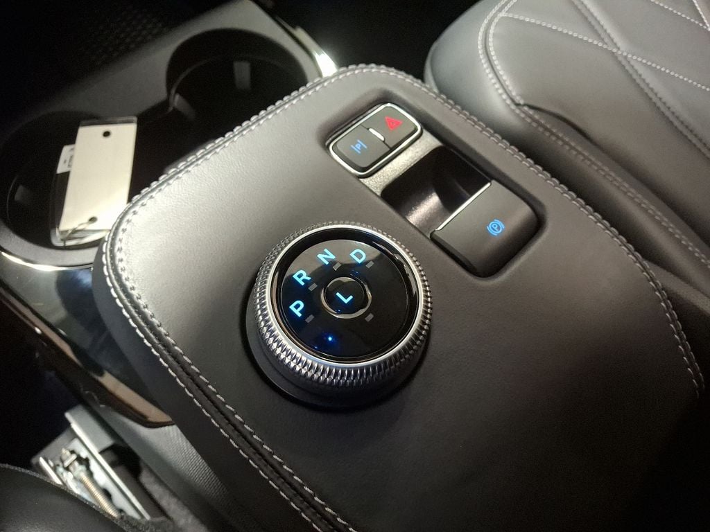 2024 Ford Mustang Mach-E Select - Photo 10