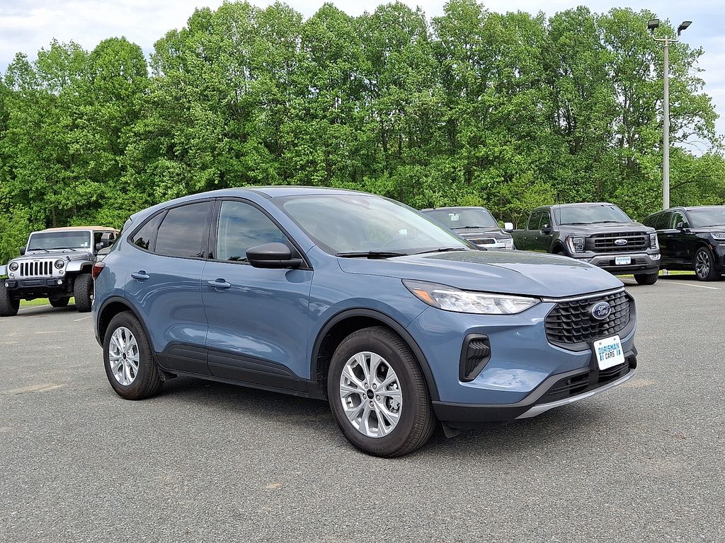 2025 Ford Escape SUV 
