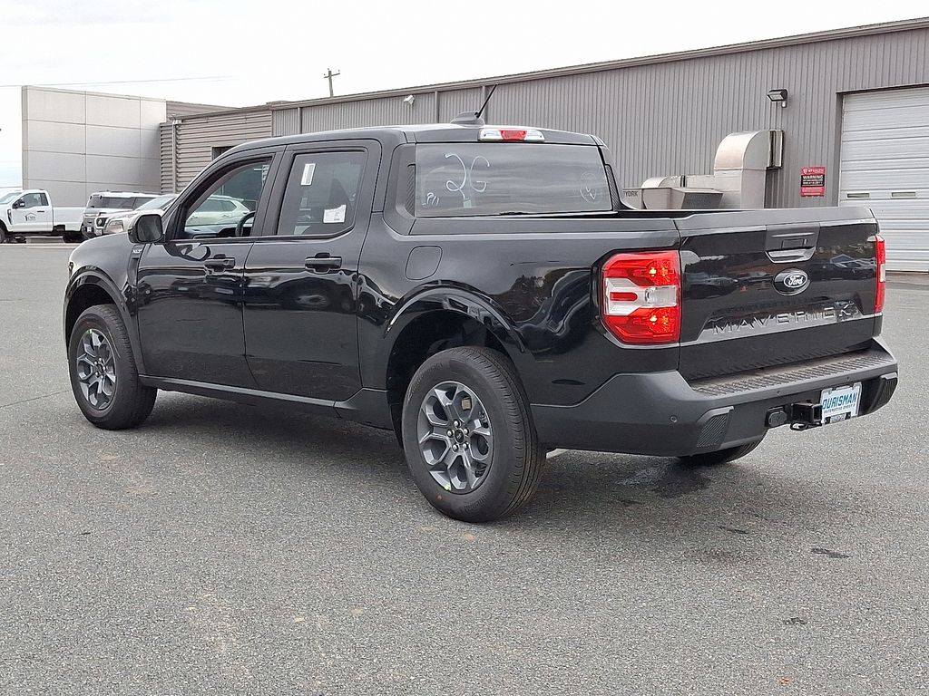 2025 Ford Maverick XLT photo 2