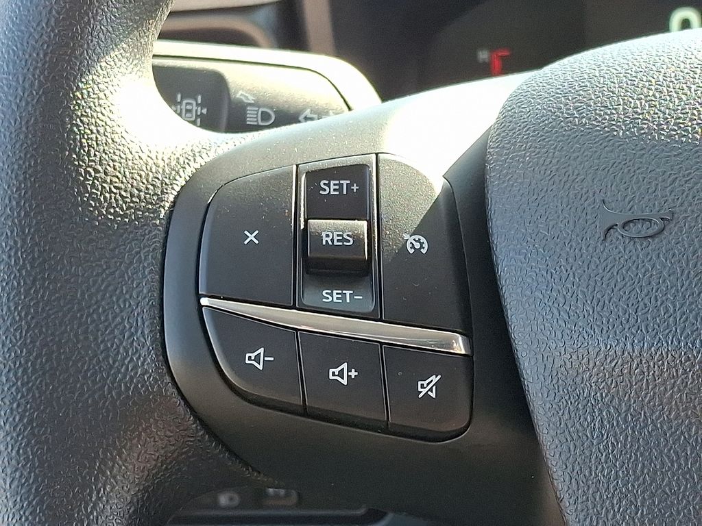 2025 Ford Maverick XLT - Photo 17
