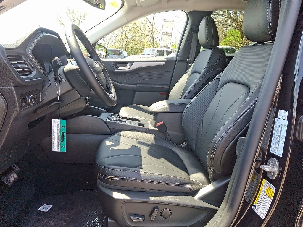2025 Ford Escape Plug-in hybrid PHEV - Photo 11