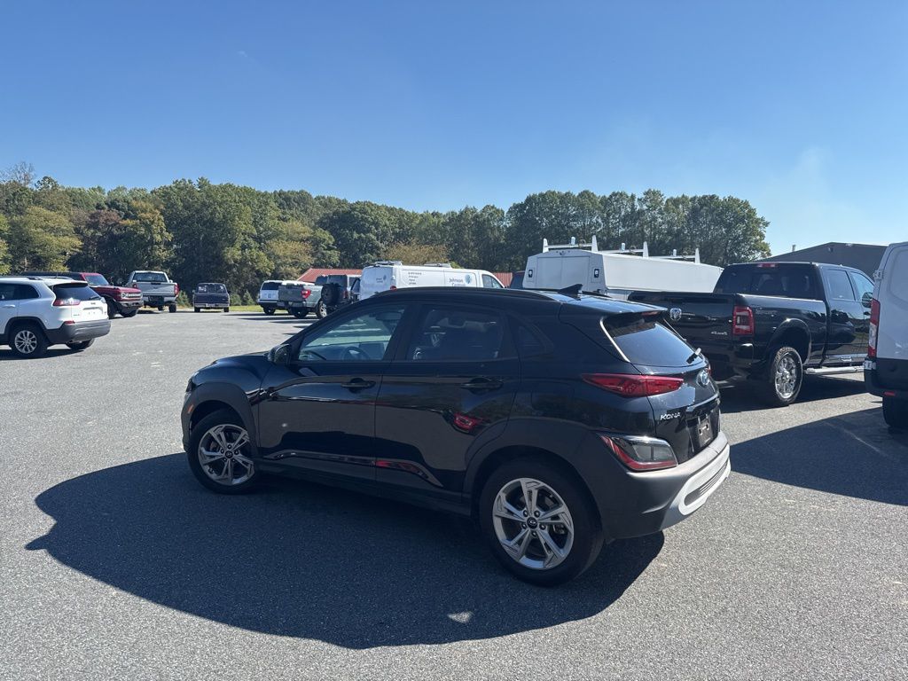 2023 Hyundai Kona SEL photo 4