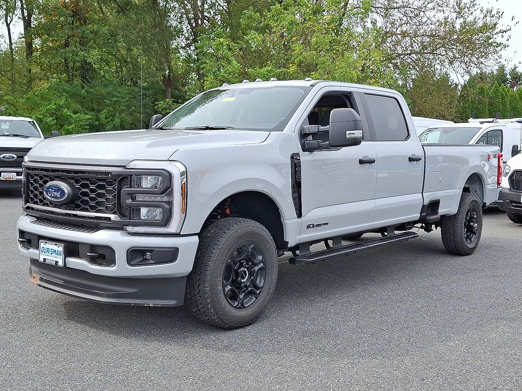 2026 Ford F-350 XL photo 2