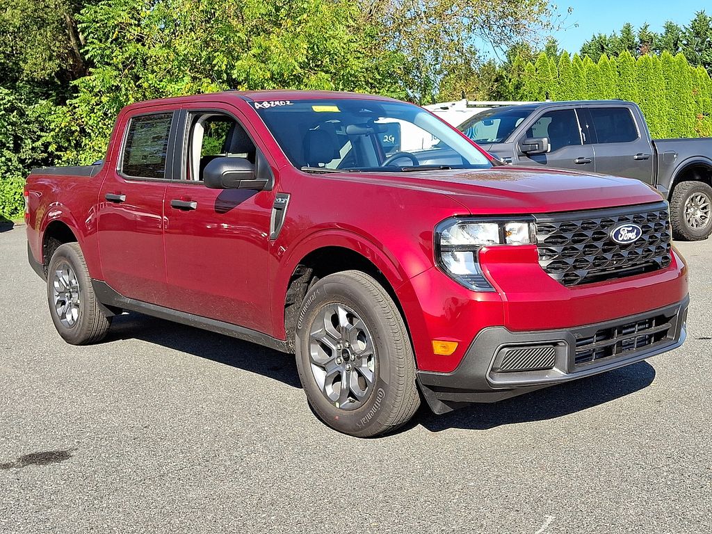 2025 Ford Maverick XLT's photo