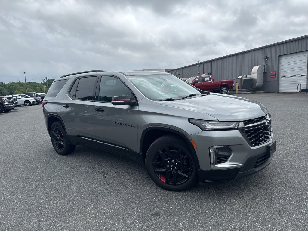 2023 Chevrolet Traverse AWD Premier's photo