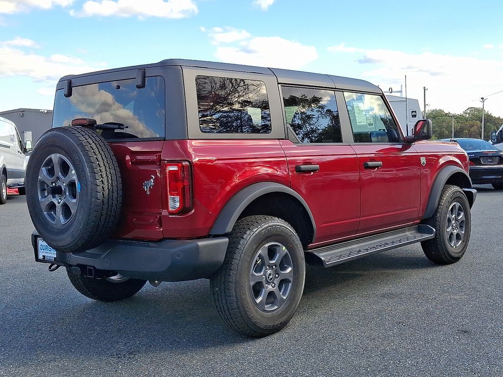 2025 Ford Bronco Big Bend photo 4
