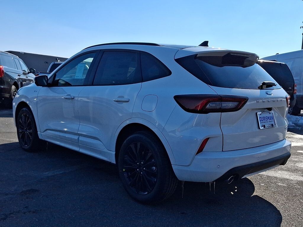 New 2026 Ford Escape ST-Line Elite SUV