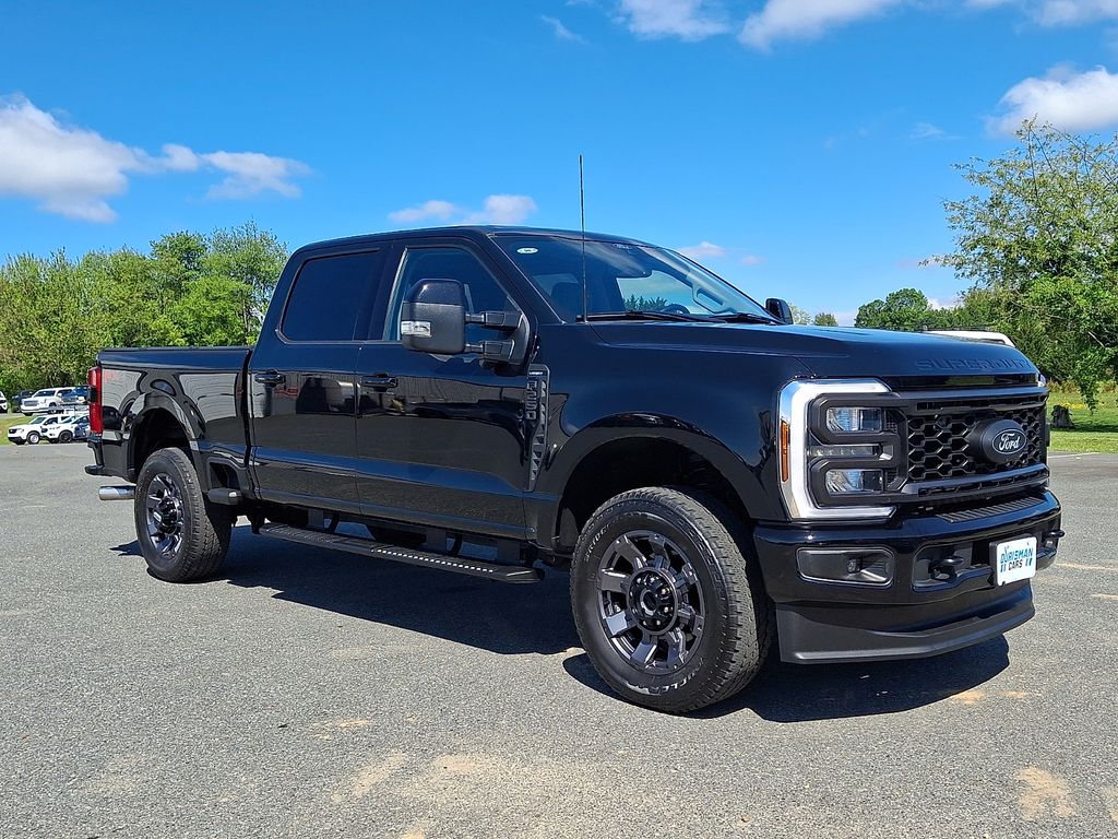 2024 Ford F-250 Lariat 4x4 Crew Cab 6-3/4' Box's photo