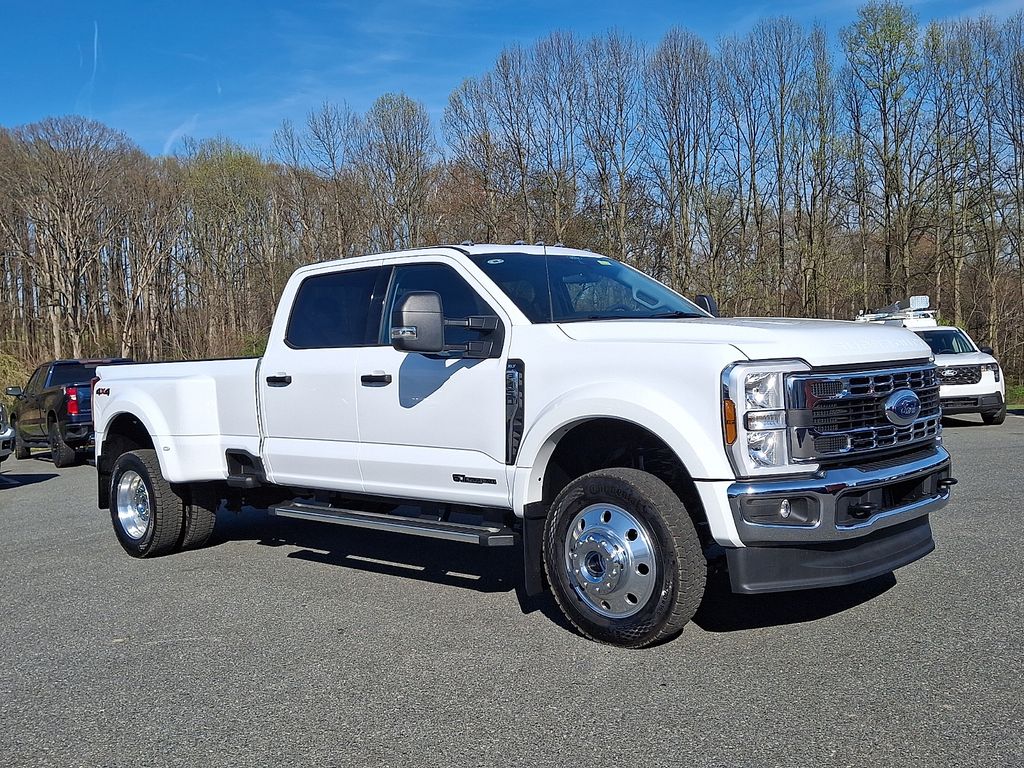 2026 Ford F-450 Super Duty XLT