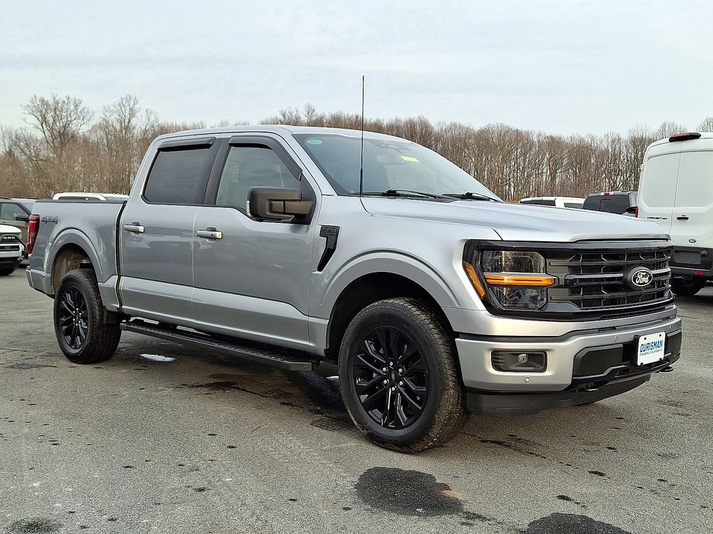 2024 Ford F-150 XLT's photo